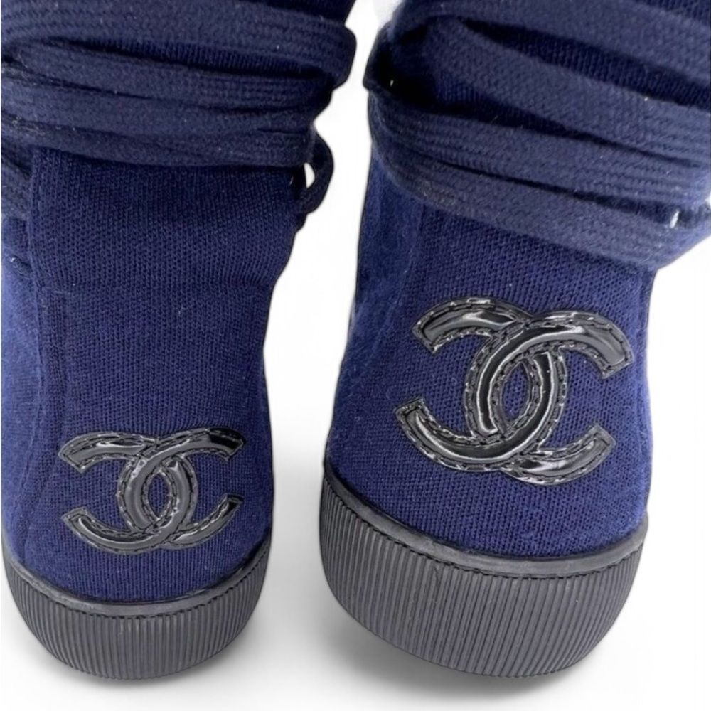 CHANEL Indigo Suede CC Logo Lace-Up Black Cap Toe Sneaker Boots Size EU37 - Picture 7 of 12
